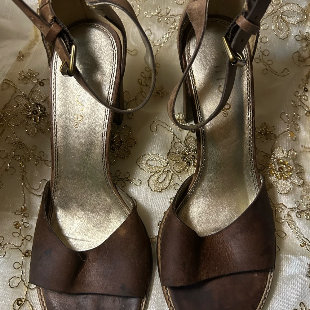 Unisa Brown Leather Sandals with Gold Accents